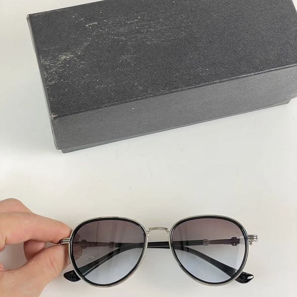 

designer sunglasses full frame oval fashion aviator sunglasses men's luxury glasses summer outdoor driving uv400 original with box, White;black