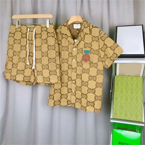 

mens beach designers tracksuits summer suits 2022 fashion t shirt seaside holiday shirts shorts sets man s luxury set outfits sportswears pd, Gray