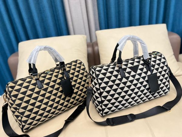 

designer tote bags luxury brand triangle label crossbody bag classical tory handbag envelope wallet banquet shopping wedding leisure busines
