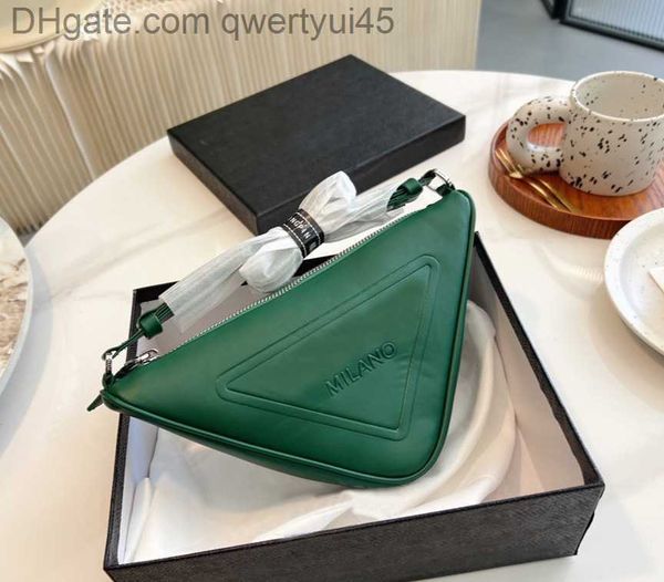 

cross body classic designer triangle bag luxury womens shoulder bag 5a fashion letter pattern mini crossbody handbag lady purse