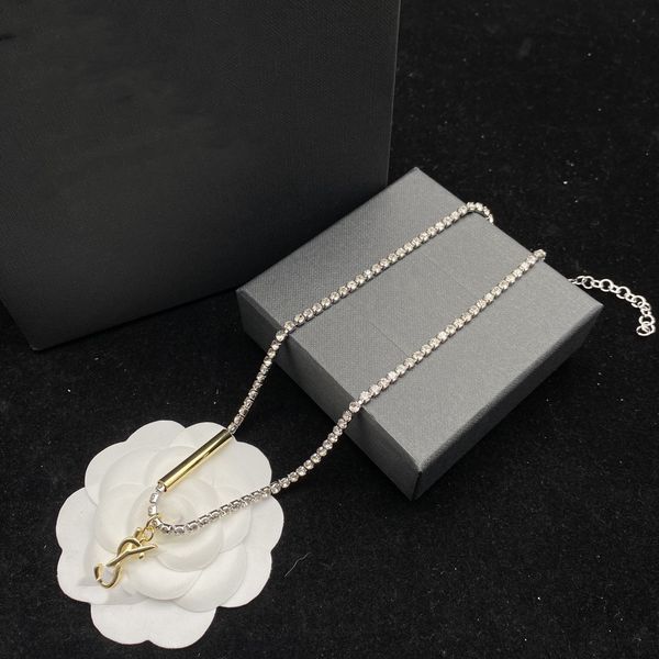 

classic pendant necklace designer designed women's elegant and simple necklace jewelry wedding party valentine's day jewelry gift, Black