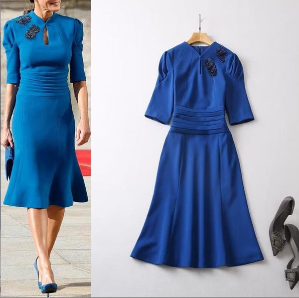 

702  2023 milan style runway dress summer dress crew neck short sleeve above knee brand same style empire womens dress fashion, Black