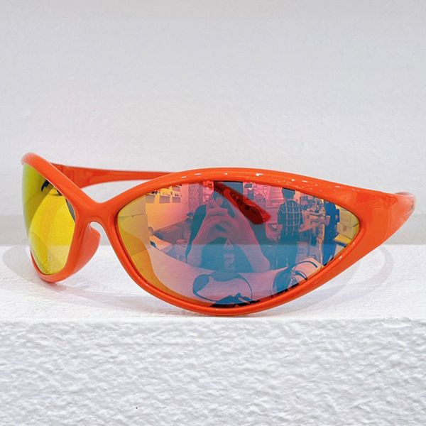 

men womens 90s oval sunglasses in black bio-based injected nylon with grey lenses are in several looks of the b home summer 23 collection wi, White;black