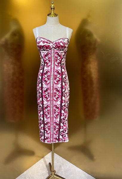 

basic casual dresses european luxury designer dress 2023 red flower porcelain series 19 mm silk double qiao strap waist wrap dress, White;black