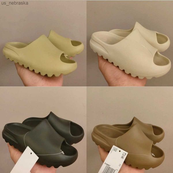 

2023 kids shoes popular infant slides big baby slide summer solid slipper children clog sandal acoustic eva black grey slippers boys tainers