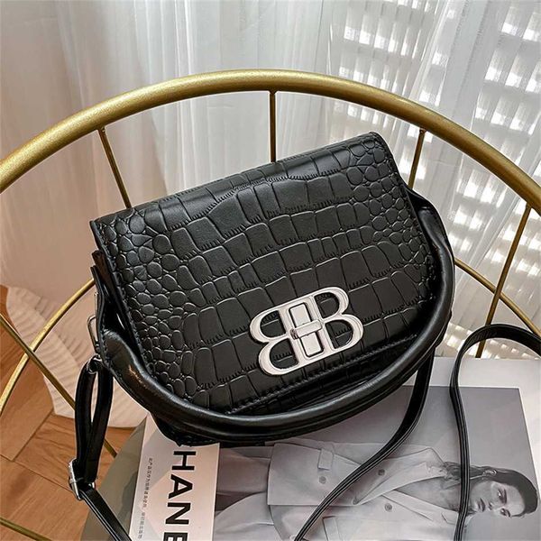 

women's bag 2023 new fashion simple small square bag crossbody bag handheld ladies fashion bags 80% online outlet store