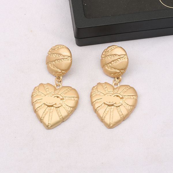 

18k gold plated luxury designers earring stud letter famous women retro heart pendant earring letter wedding party jewerlry 20style, Golden;silver