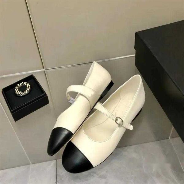 

2023 casual shoes designer women slippers slides sandals autumn retro fragrance first layer sheepskin splicing design, Black