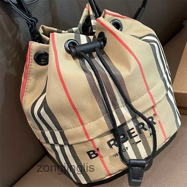 

new new tote summer designer burbreryes women handbags fashion portable shoulder cross body multipurpose bucke ya0j