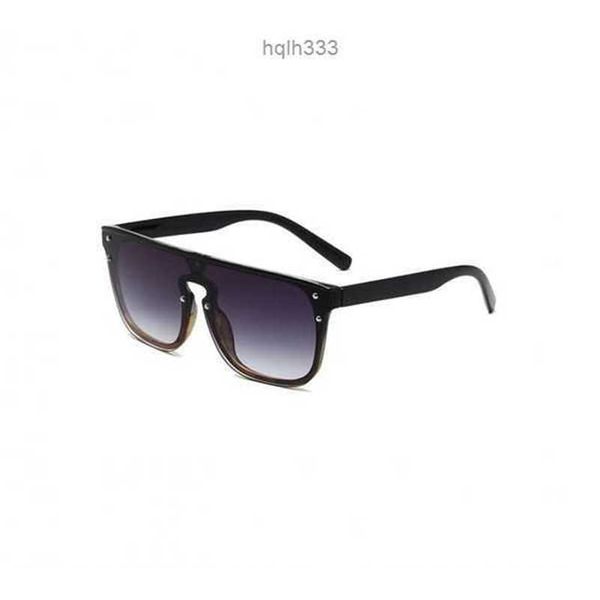 

new fashion sunglass luxury pc frame designer men women classic popular uv protection shading pattern lens sunglasses with boxhd3g, White;black