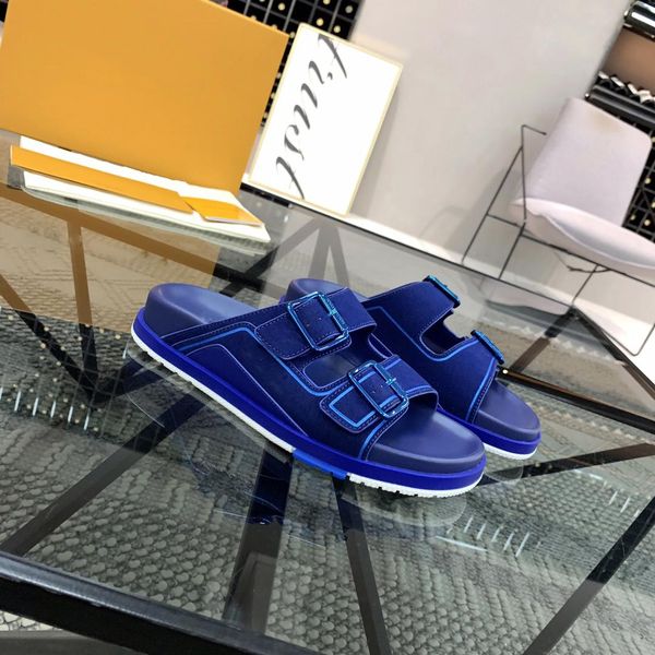 

2023 summer trainer mule slippers metallic black suede sandals rubber outsole outdoor cool casual luxury designer flat flip flops shoes