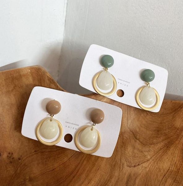 

2020 new tide personality web celebrity acetate circular earrings female temperament south korea contracted joker retro earring6767981, Golden;silver