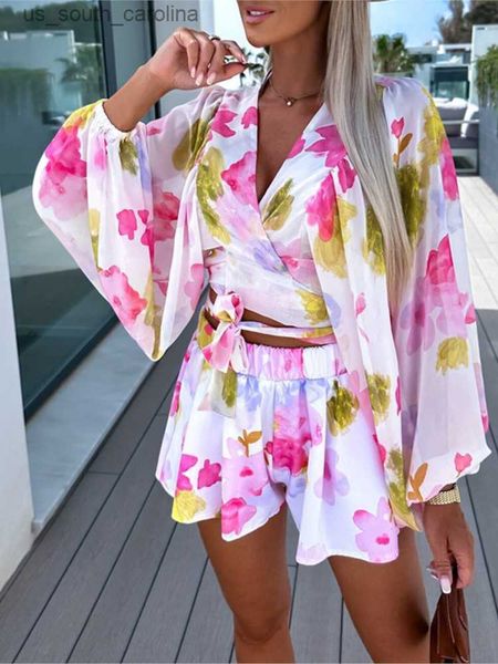 

boho floral print lantern sleeve crop suit 2023 summer fashion chic chiffon shorts outfits casual loose lady beach suit l230522, White;black