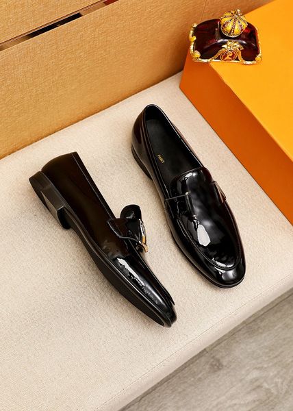

luxury new mens business dress shoes leisure patent leather with orignal box size 38-45, Black