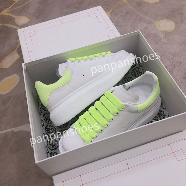 

mans woman designer shoes sneaker platform classic leather sports skateboarding shoes sneakers running walking black white2023