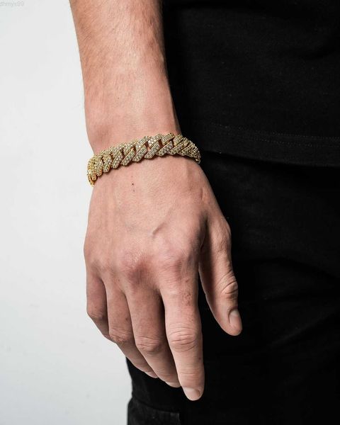 

hip hop iced out 925 silver 15mm two rows moissanite cuban link bracelet