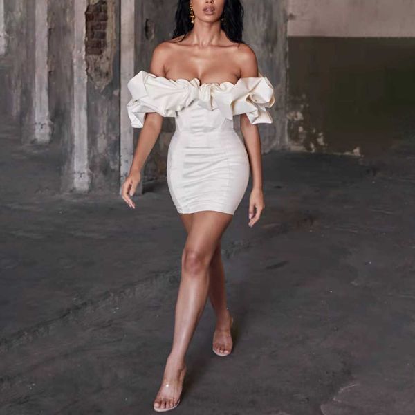 

2022 new women's french short skirt premium short skirt fishbone ruffle edge off shoulder dresseedd, White;black