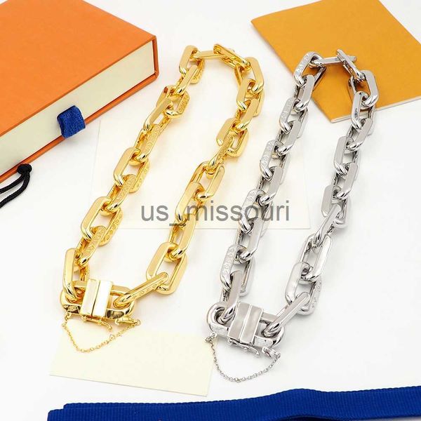 

pendant necklaces lw edge cadenas jewelry suit bracelet necklace earrings for woman gold plated 18k highest counter quality classic style ne, Silver