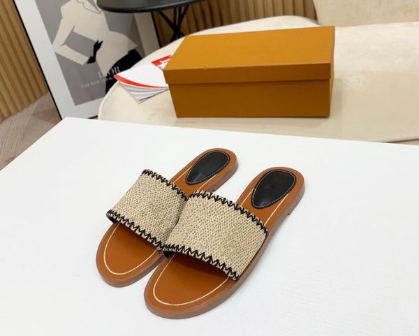 

2023 luxury lock it flat mule slides women slippers leather slippers for women padlock sandals 1a5806 flat flip flops sandal with box, Black