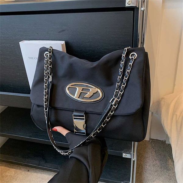 

design bag nylon oxford cloth wandering bag women's large capacity one shoulder crossbody chain bag 70% outlet store online