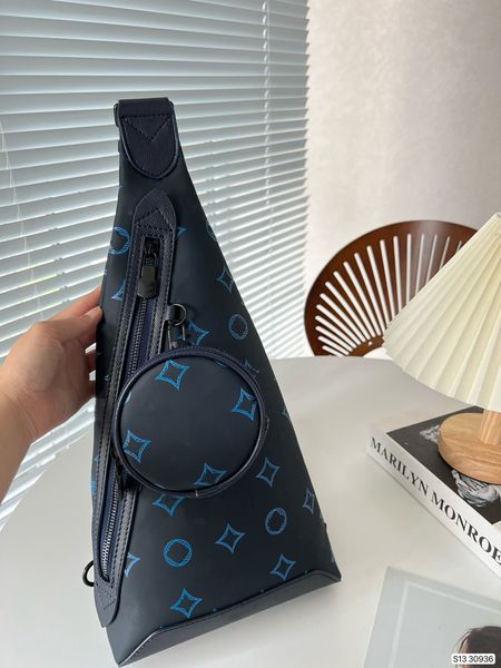 

mt fashion luxurys sling bag men's leather shoulder for casual travel messenger bags men designer duo chest crossbody handbag day packs