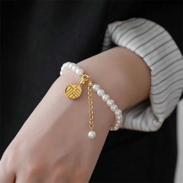 

charm bracelets new chinese style lucky letters tag pearl bracelet for women high fashion female luxury wedding jewelry ladies hand accessor, Golden;silver
