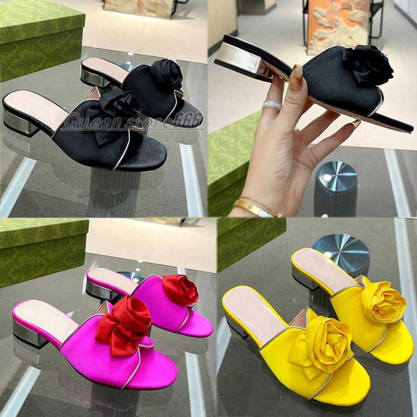 

2023s new season new color womens brand sandals slippers with floral decoration on the upper elegant middle heel sandals half trailer vacati, Black