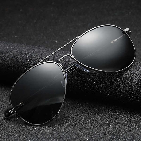 

men's fashion classic polarized color changing driver's driving sunglasses toad fishing glasses 2023 1{category}, White;black