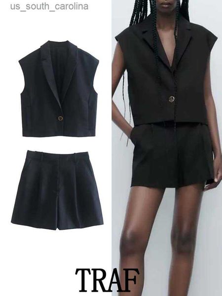 

traf 2023 summer 2 pieces sets women fashion button-embellished cropped blazer vest+pleated high waist shorts causal sets l230522, White;black