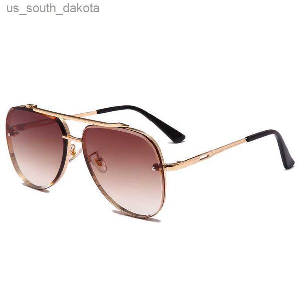 

new fashion classic pilot sunglasses cool men brand design metal sun glasses vintage women shades uv400 oculos de sol l230523, White;black