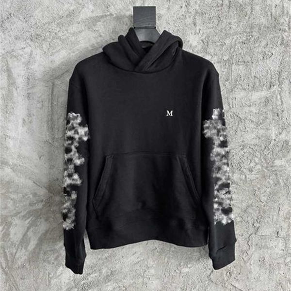 

23ss designer men's hoodie spring and autumn sweatshirt fashion bone print long sleeve couple sweater jacket 7hfh ukk6, Black