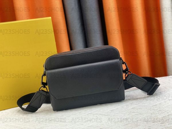 

fastline messager shoulder bag designer mens leather men crossbody bag luxurys designers leather business briefcase flap purse for m22611 m2