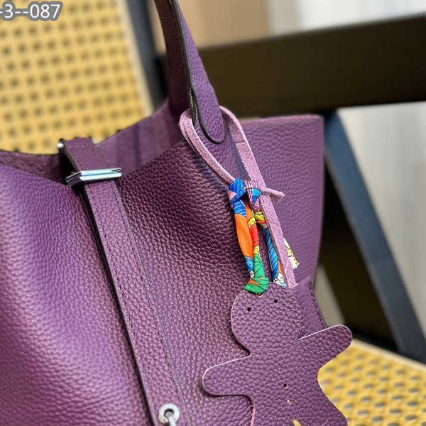 

famous brands beach casual women bag quilted tote hand