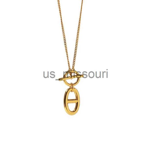 

pendant necklaces stainless steel h necklace ot buckle design pig nose pendant clavicle for women fashion jewelry party love gift with box j, Silver