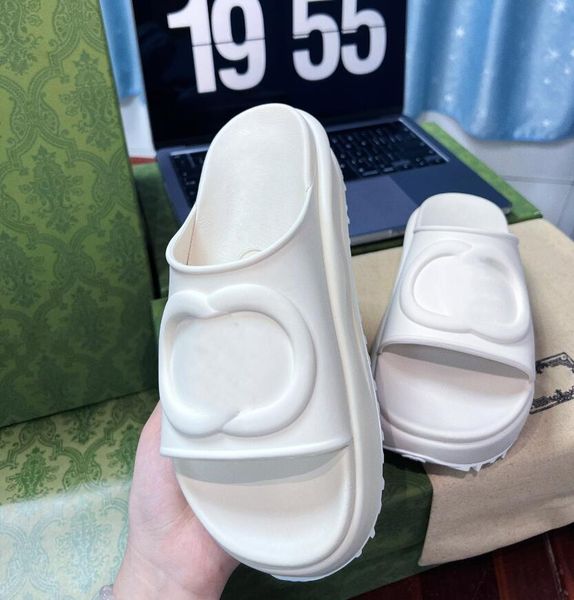 

men embossed interlocking g slide slippers women foam thick bottom summer beach slides non slip rubber sole platform sandals flip flops, Black