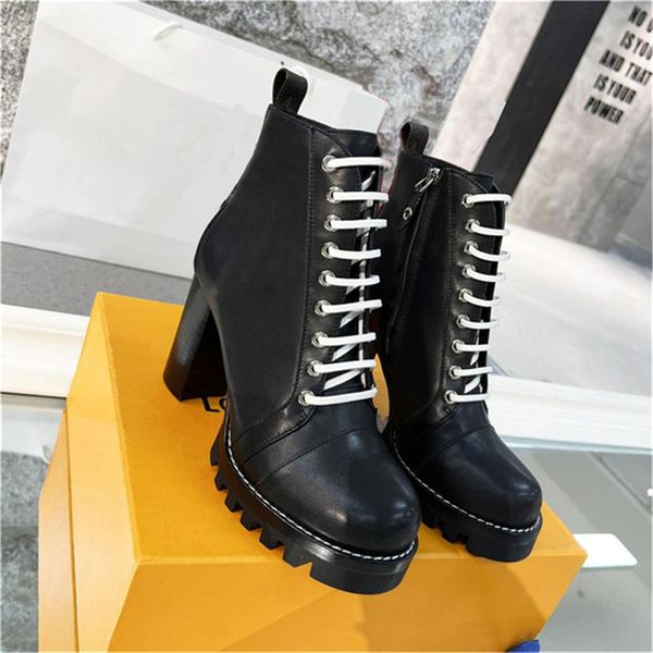 

2023 designer paris iconic star trail ankle boots treaded rubber patent canvas and leather high heel chunky lace up martin ladys winter snea, Black