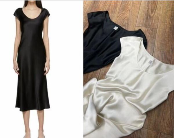 

tote- * eoteme round necked fitted dress, White;black