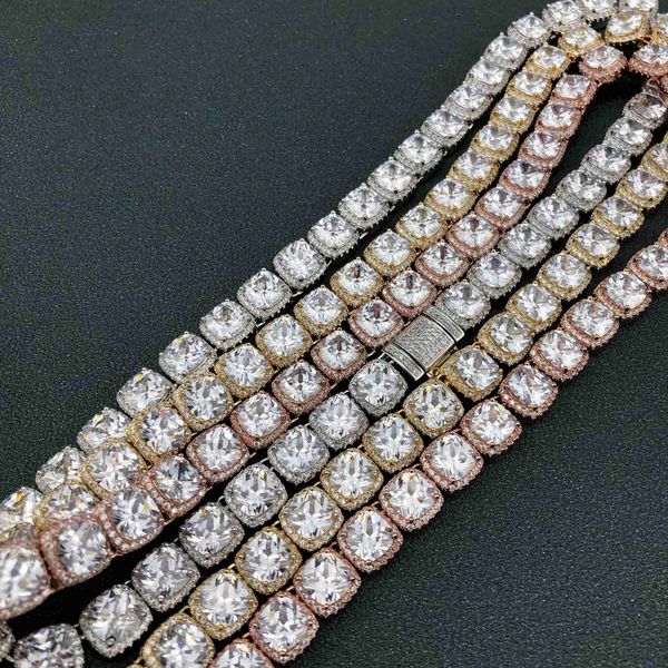 

clustered tennis necklace in white gold, Silver