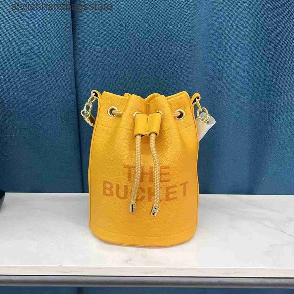 

evening bags 2023 designer bag men women shoulder bag solid interior compartment bucket multiple colors letter handbags travel style totes s