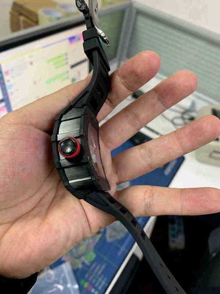 

luxury mens mechanics watch hgtj richa milles red black rubber men sapphire automatic mechanical carbon fiber calendar skeleton glass back s, Slivery;golden