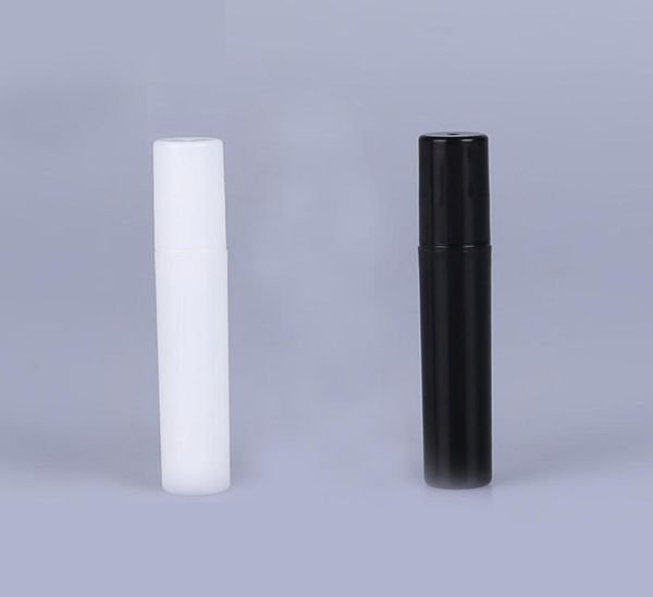

2ml 3ml 4ml 5ml 5cc plastic perfume bottle fashion mini portable trial package wth spray and empty perfume test tube black white s1611545