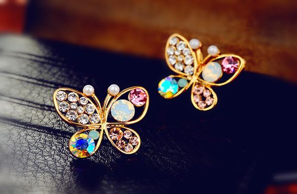 

fashion wedding earring colorful crystal hollow butterfly studs earrings gold plated alloy earring stud for women girls party ear 6034826, Golden;silver