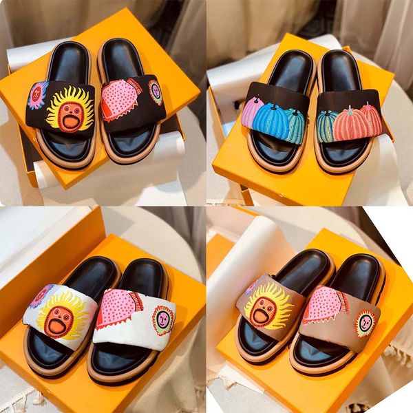 

designer slippers and sandals men and women summer style luxury fashion little sun pumpkin beach outdoor home flat slippers, Black
