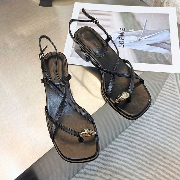 

sandals mengbulai open toe thick heel clip caligae beach shoes wear temperament women's in summer 2023, Black