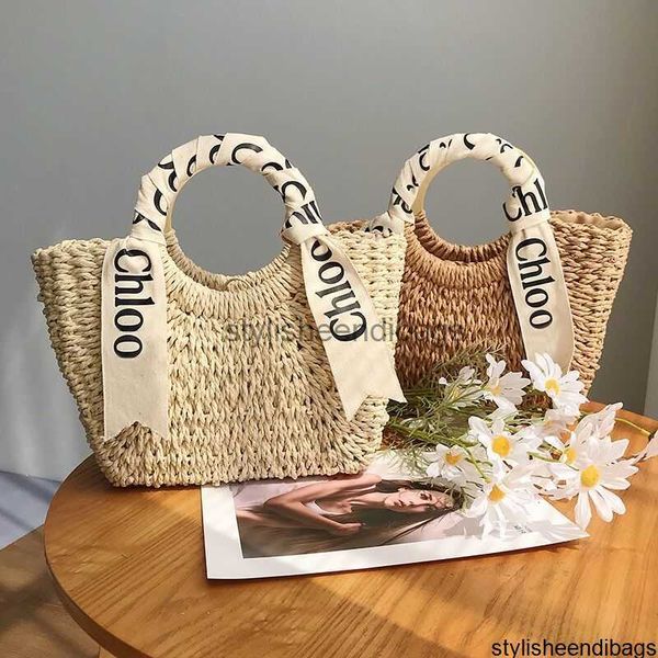 

designer bags beach bag straw bag seaside holiday bag women's fashion large capacity basket wood hand woven beach bag clutch bag stylis