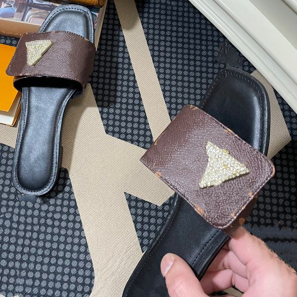 

luxury designer retro flat shoes one piece slippers high grade cool and versatile slippers women's summer outwear fashion black shoes