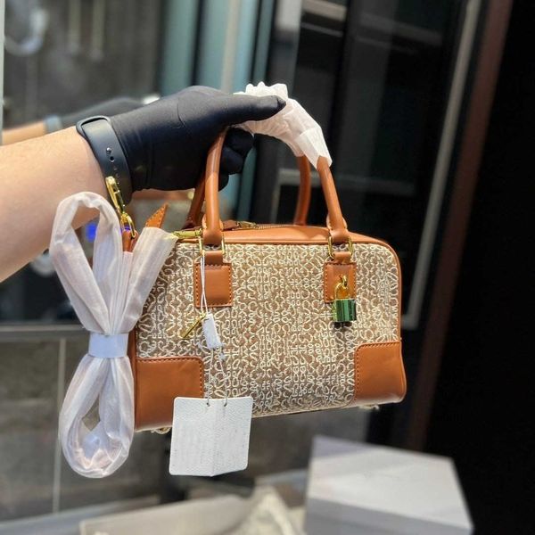 

lowe bag high-end designer bag lowe brand shoulder handbag women's leather graffiti handheld wallet fashion luxury portable crossbody b