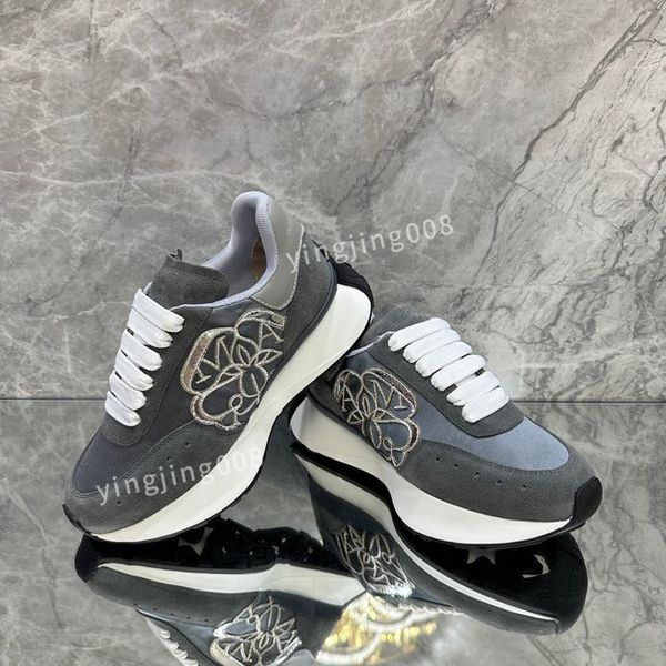 

2023woman classics luxury designer tennis shoes canvas canvas shoes green and red web stripe rubber sole stretch cotton low platform sneaker, Black