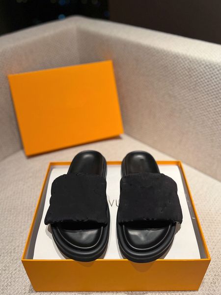 

designers pool pillow mules women sandals explosive macaron color couple embossed slippers flat comfort padded front strap slippers easy-to-, Black