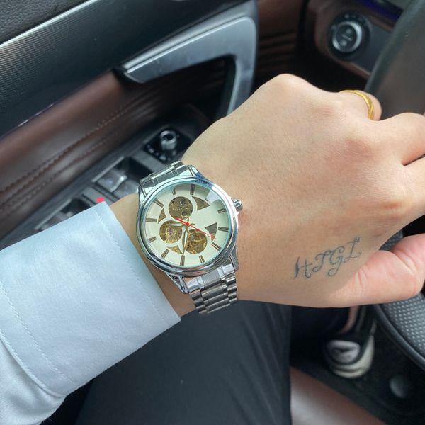 

casual men's watch luxury men's designer automatic mechanical movement 40mm size steel strap business watch, Slivery;brown